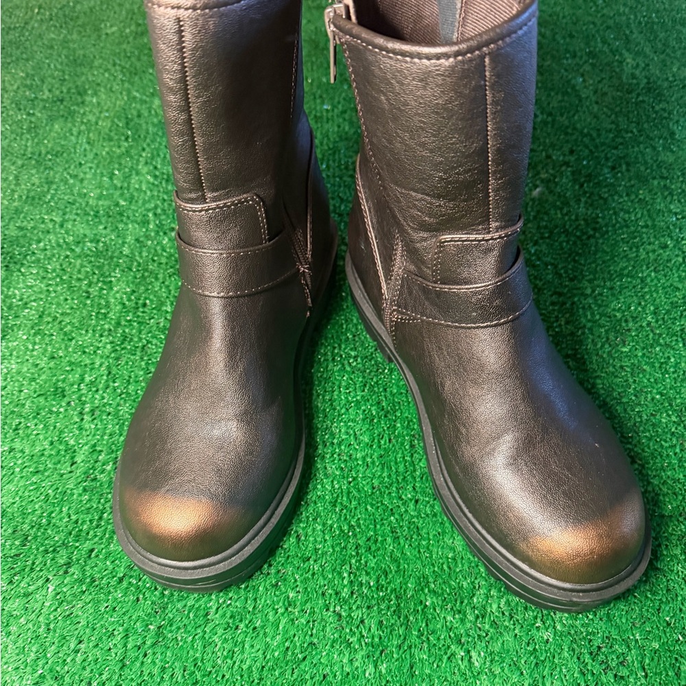 Y2K Buckled Zip Closure Mid-Calf Soda “Kicker” Women’s Sz 8.5 Grunge Boots